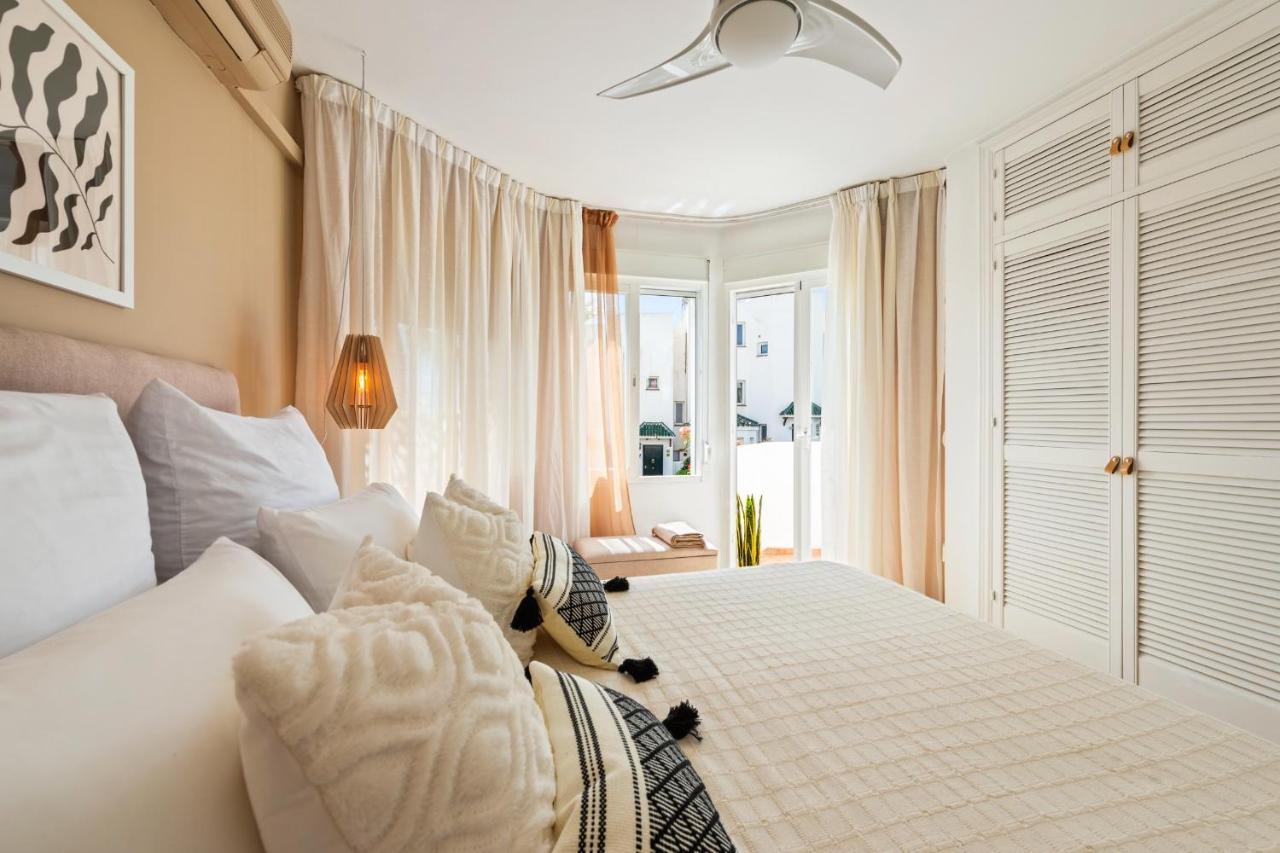Вілла Cozy Townhouse Selwo Естепона Екстер'єр фото