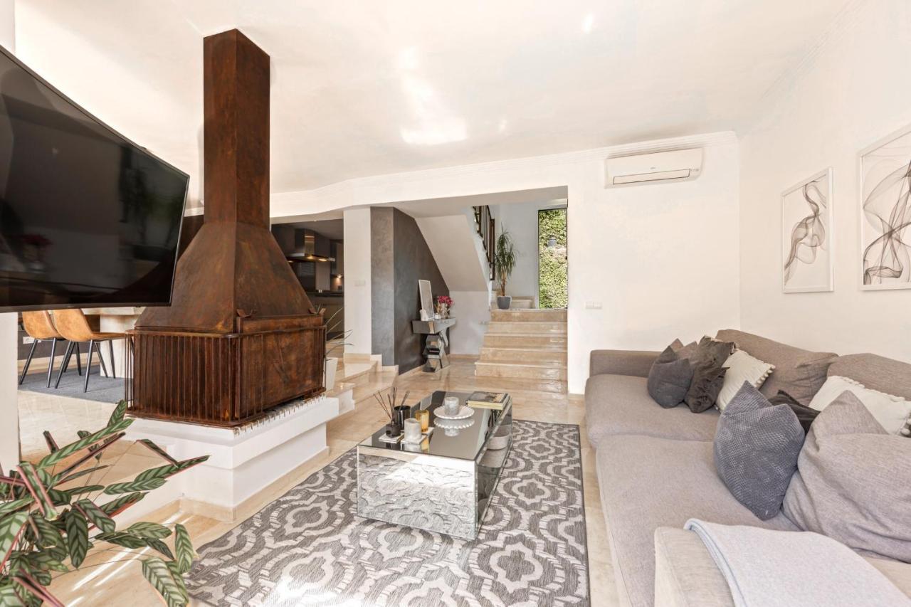 Вілла Cozy Townhouse Selwo Естепона Екстер'єр фото
