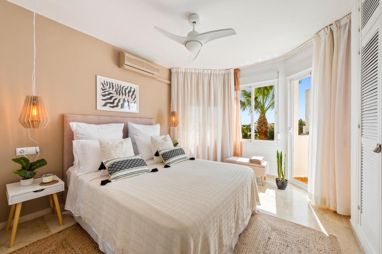 Вілла Cozy Townhouse Selwo Естепона Екстер'єр фото
